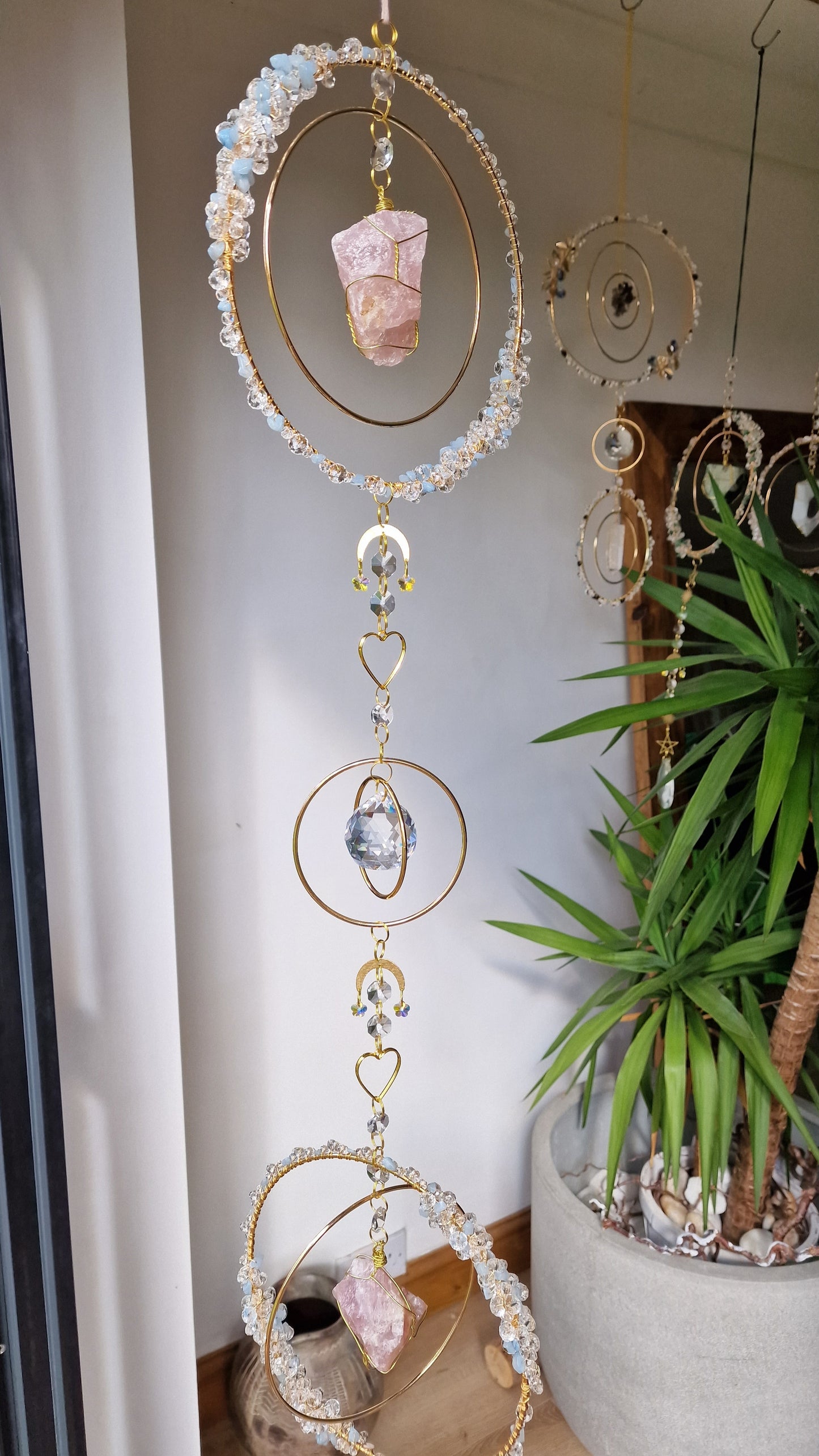 Crystal floral suncatcher rose quartz and aquamarine - Pavetta-