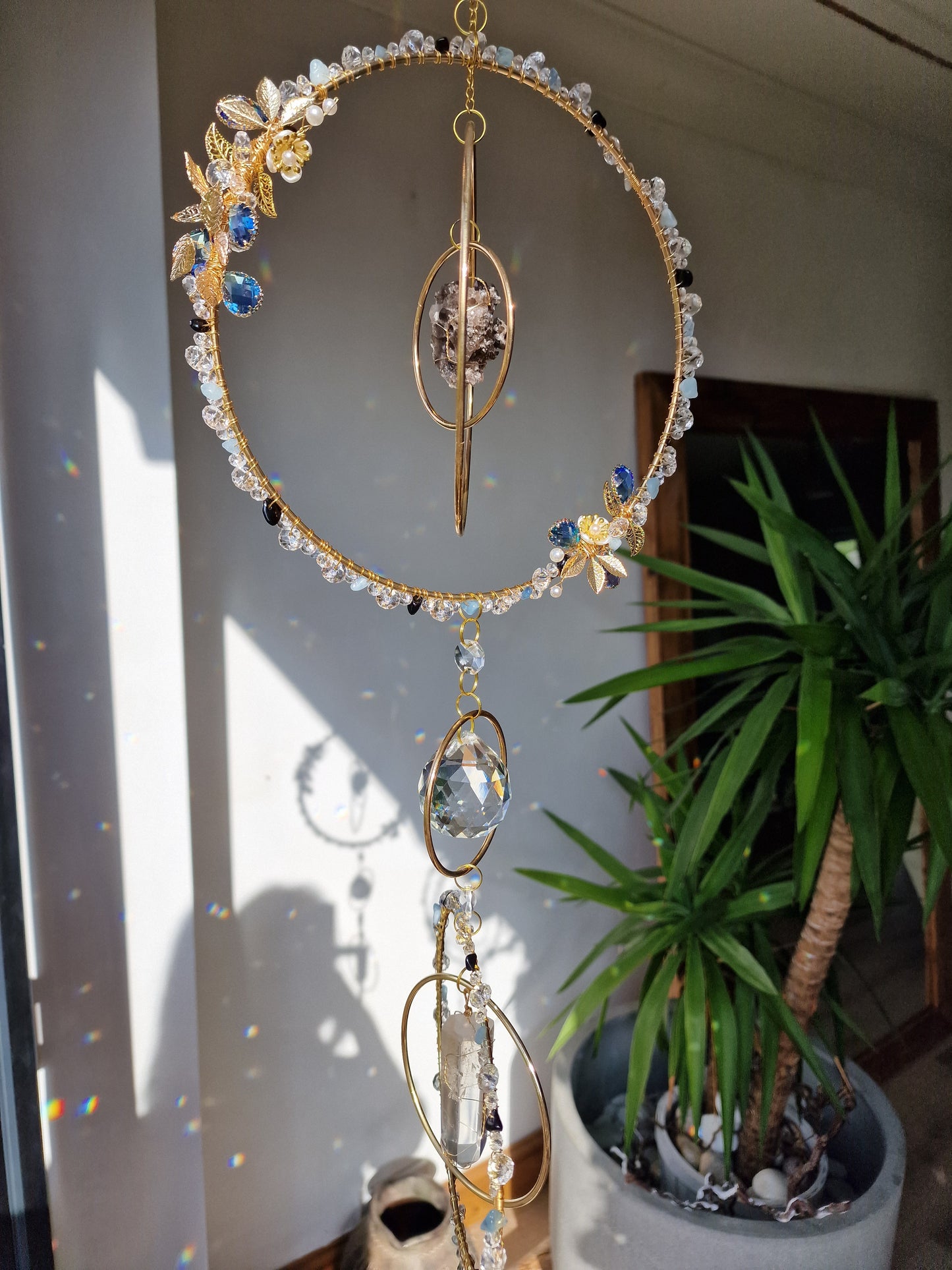 Crystal floral suncatcher smokey quartz - Vesemir