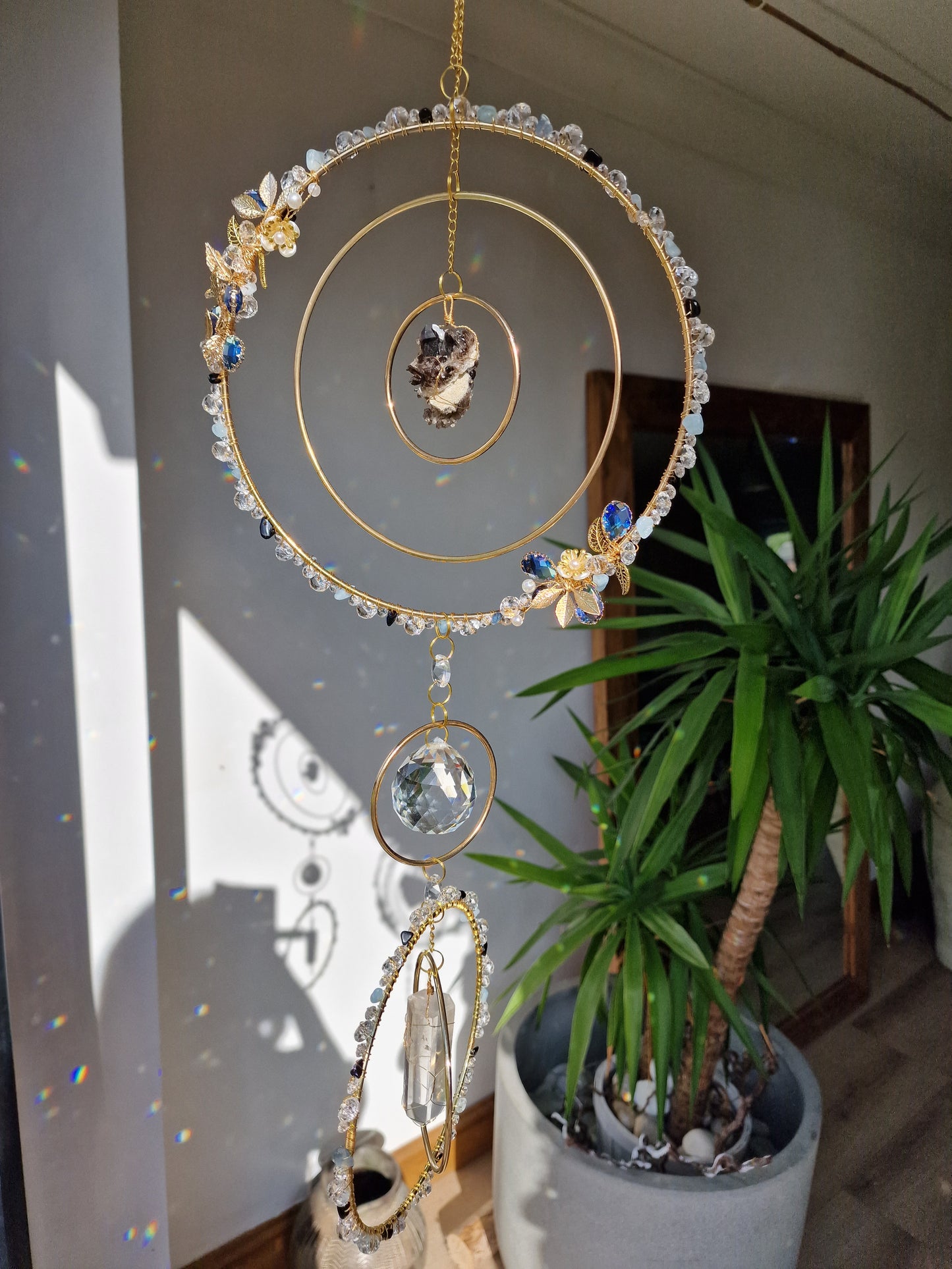 Crystal floral suncatcher smokey quartz - Vesemir