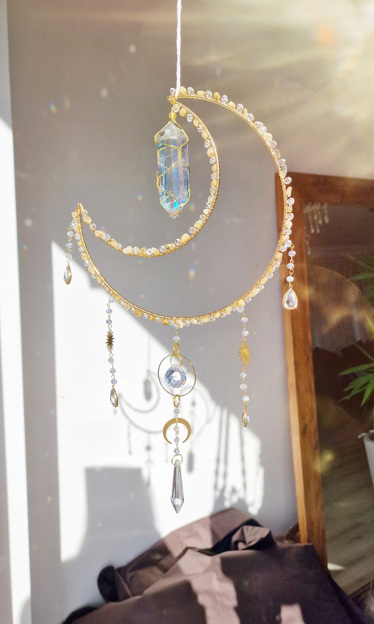 Patreon - Artemis crescent moon Suncatcher tutorial