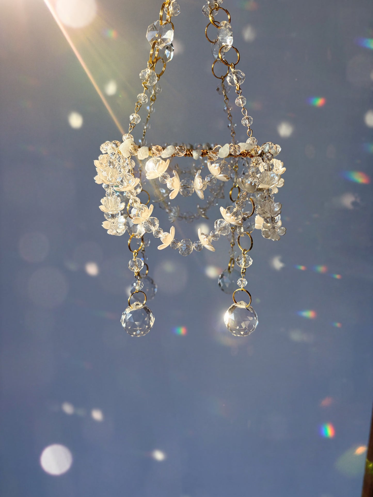 Floral Chandelier Suncatcher Video Tutorial + Materials Guide | Arlune