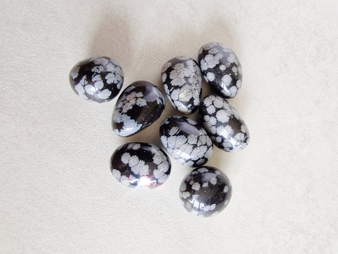 Snowflake obsidian tumble stone