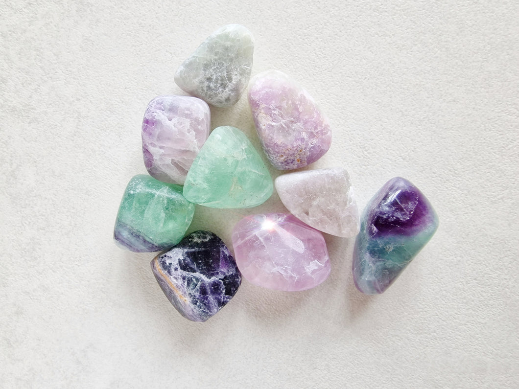 Fluorite tumble stone