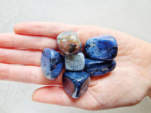 Load image into Gallery viewer, Dumortierite tumble stone