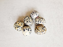 Load image into Gallery viewer, Dalmatian tumble stone