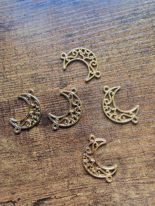 Moon charm pattern
