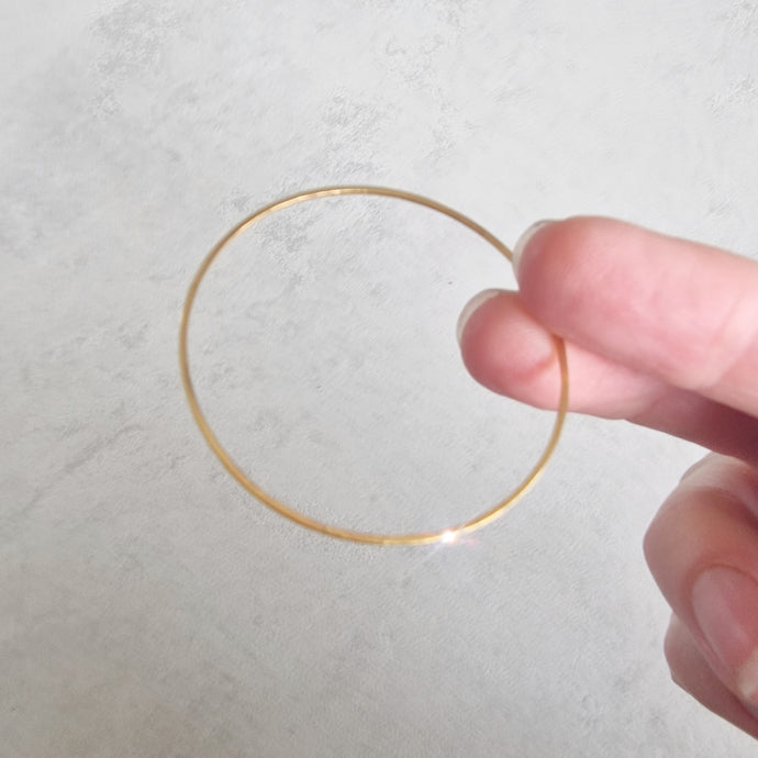 5 Small gold hoops 40mm