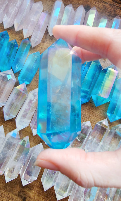 Aura blue quartz