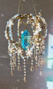 Flower crystal suncatcher - Edmund