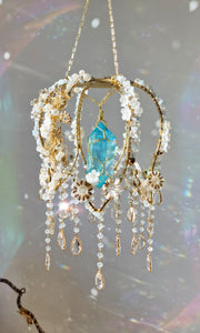 Flower crystal suncatcher - Edmund