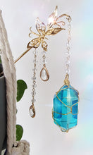 Load image into Gallery viewer, NEW suncatcher wand blue aura quartz butterfly
