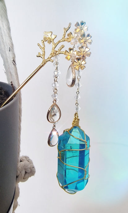 Suncatcher wand blue aura quartz blossom