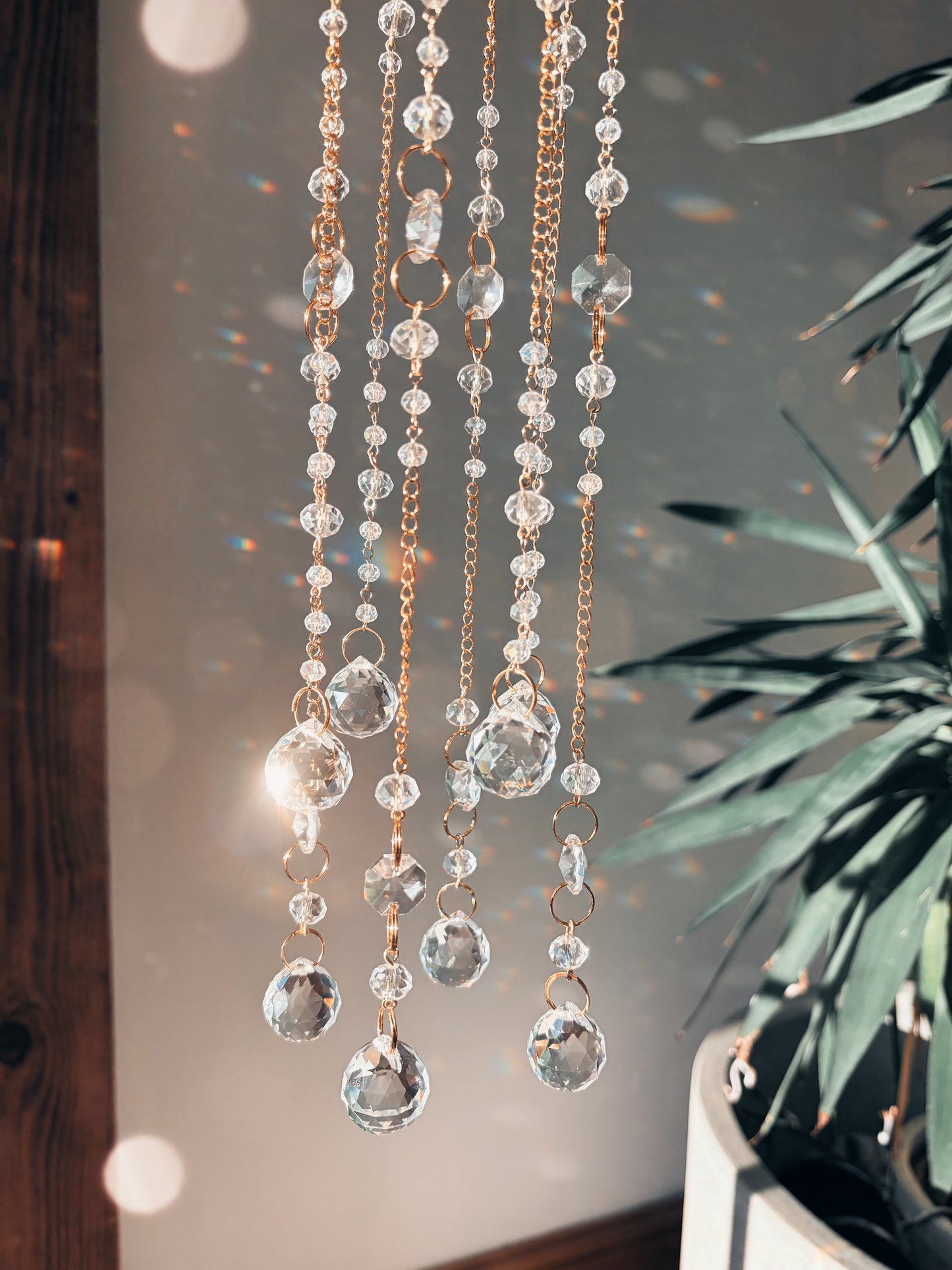 Long Chandelier Suncatcher Video Tutorial + Materials Guide | Cindoria