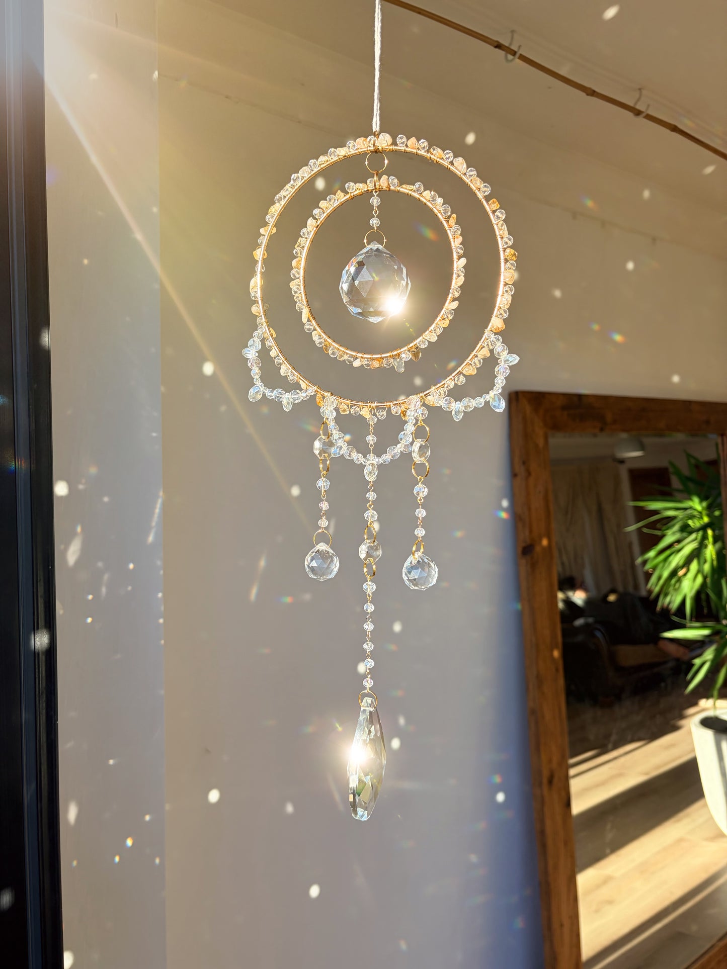 Double Hoop Suncatcher Video Tutorial + Materials Guide | Beluna