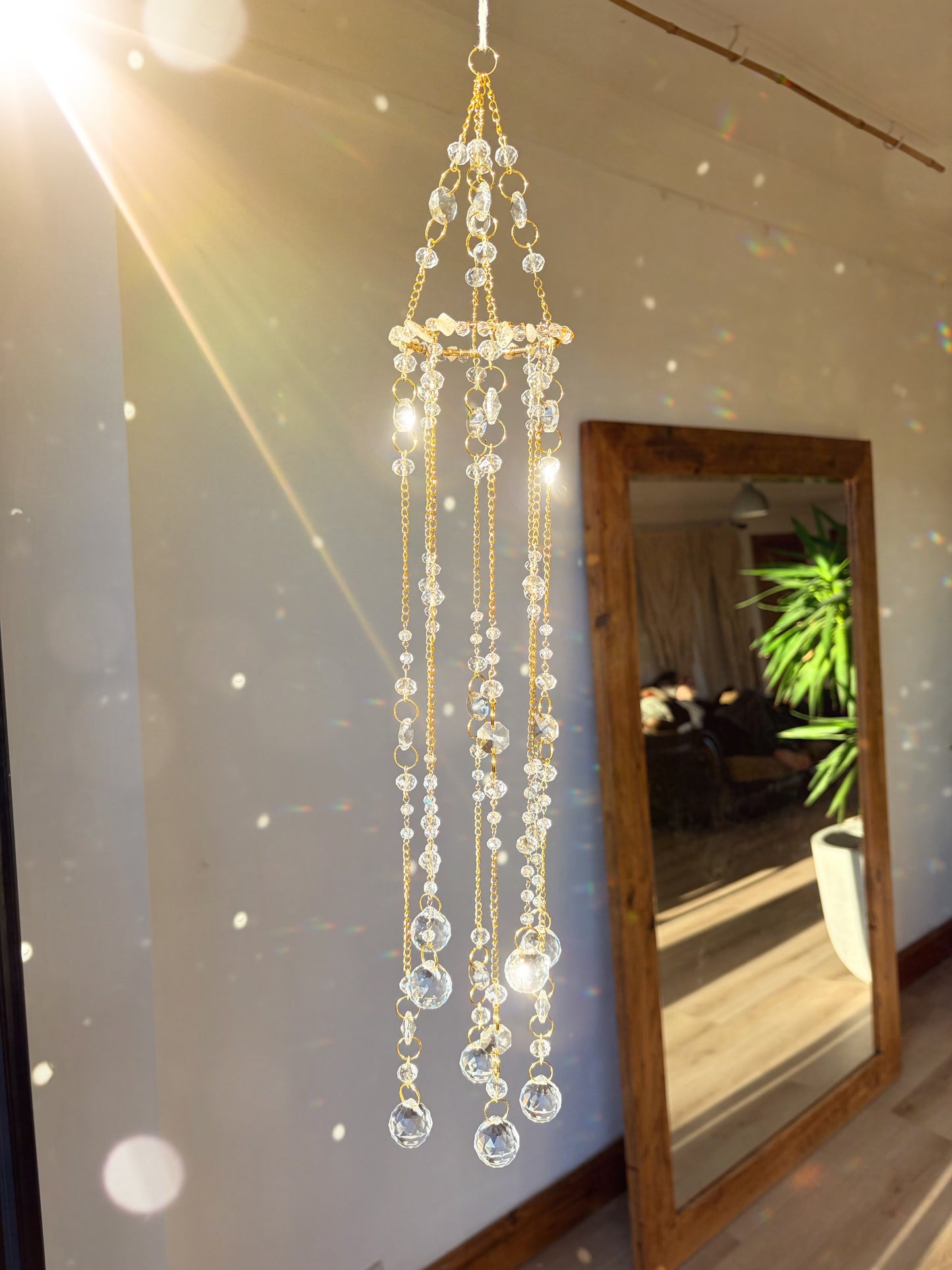 Long Chandelier Suncatcher Video Tutorial + Materials Guide | Cindoria