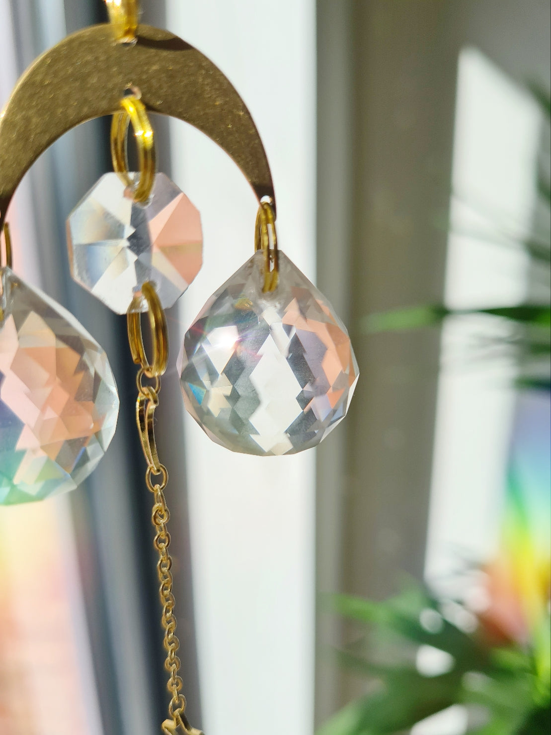 Small round Glass Suncatcher prism
