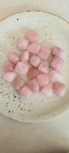 Load image into Gallery viewer, Rose quartz tumble stone