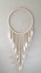 Stunning natural dreamcatcher with pretty bead and feather details